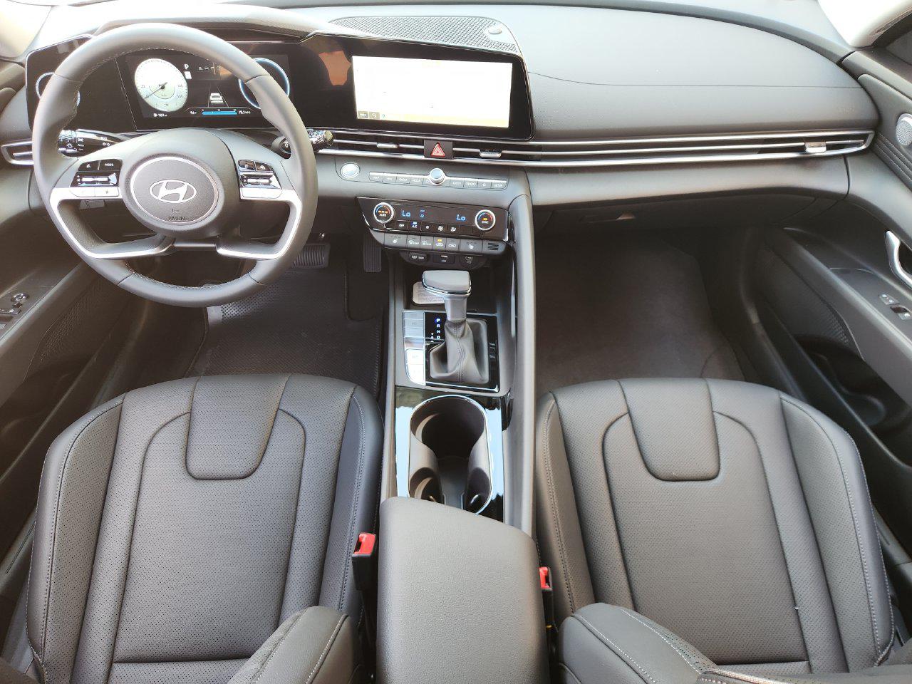 New 2026 Serenity White Hyundai Limited image 26