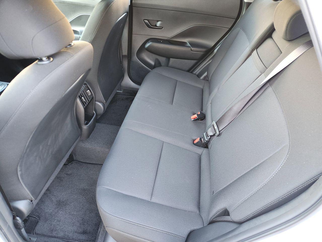 New 2026 SAW White Hyundai SEL Sport FWD image 29