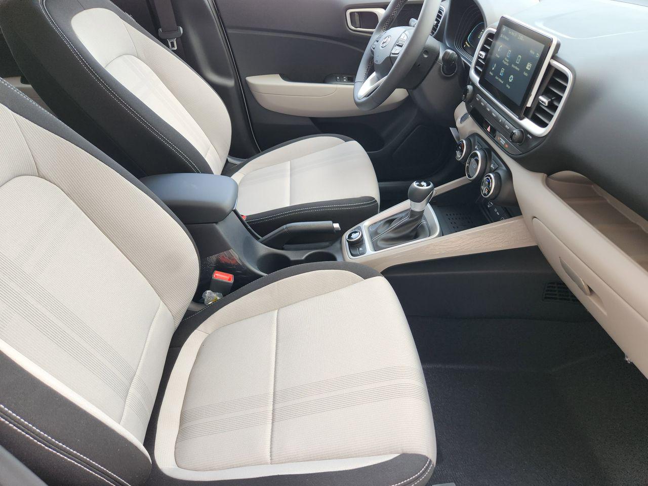 New 2026 SAW White Hyundai SEL image 11