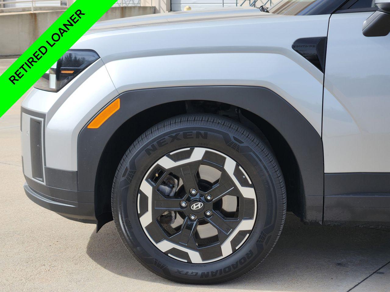 New 2025 R2T Silver Hyundai SEL FWD image 5