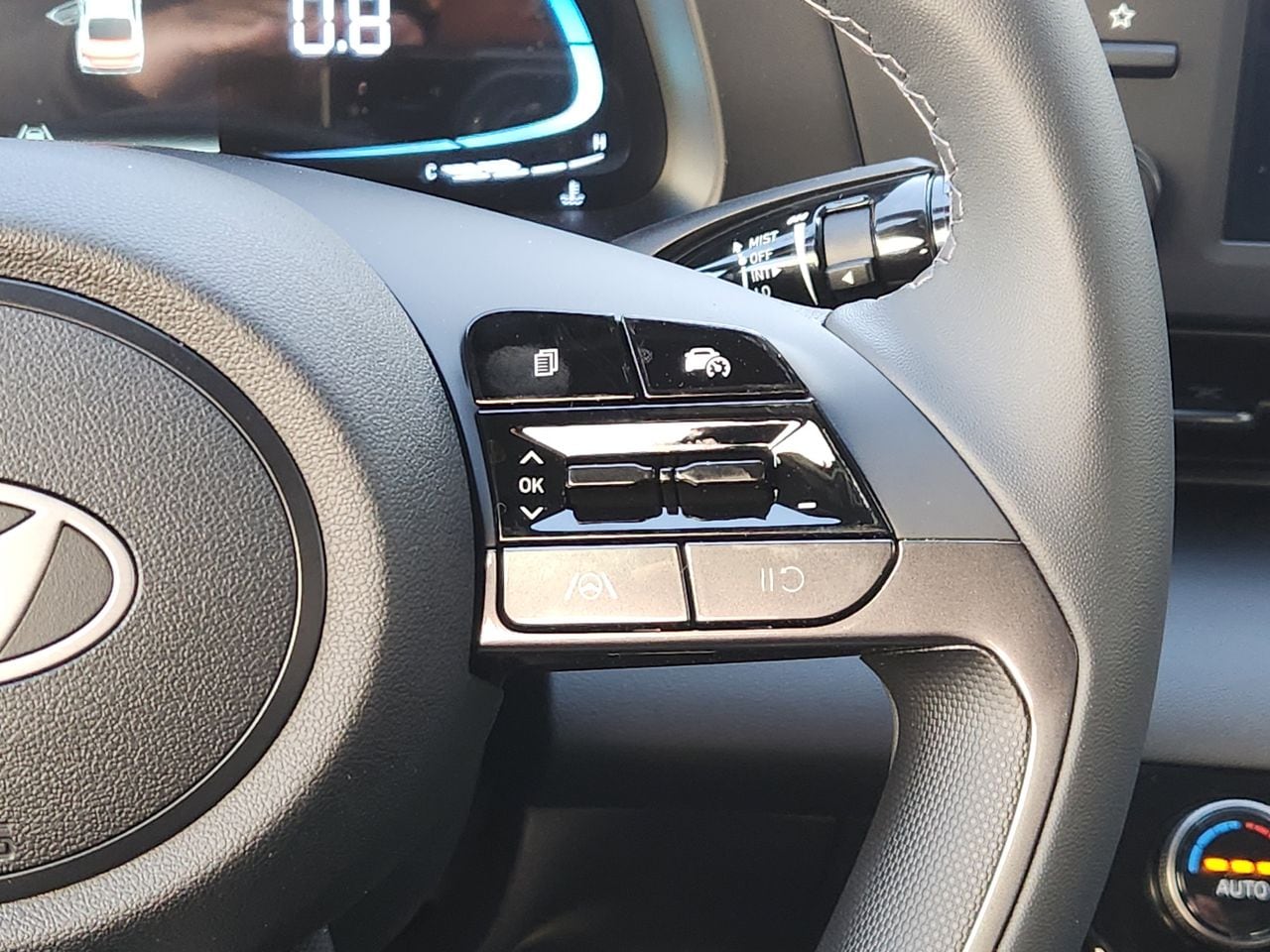 New 2026 W6H White Hyundai SEL Sport image 27