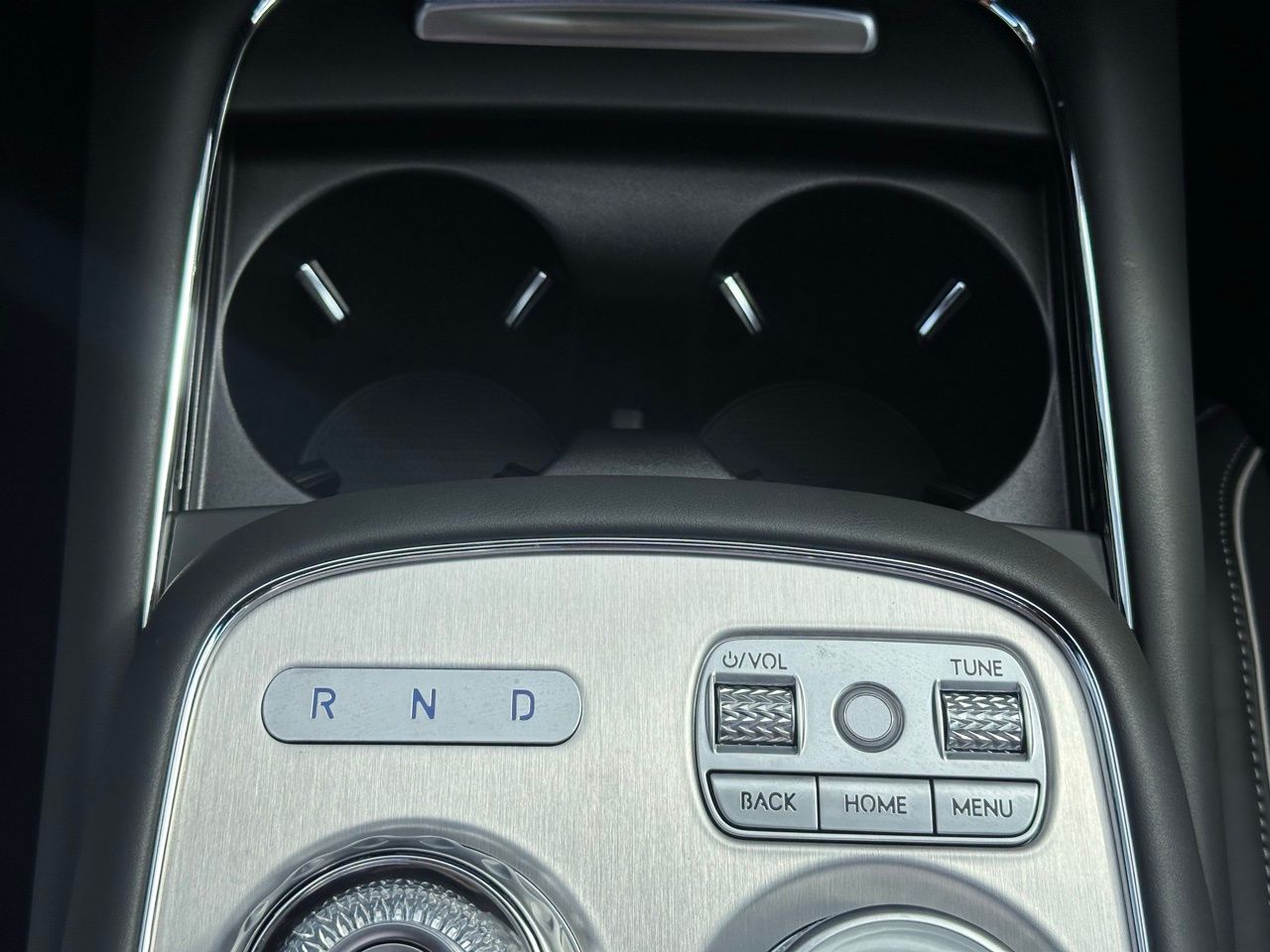 Used 2025 Vik Black Genesis 3.5T e-SC image 35