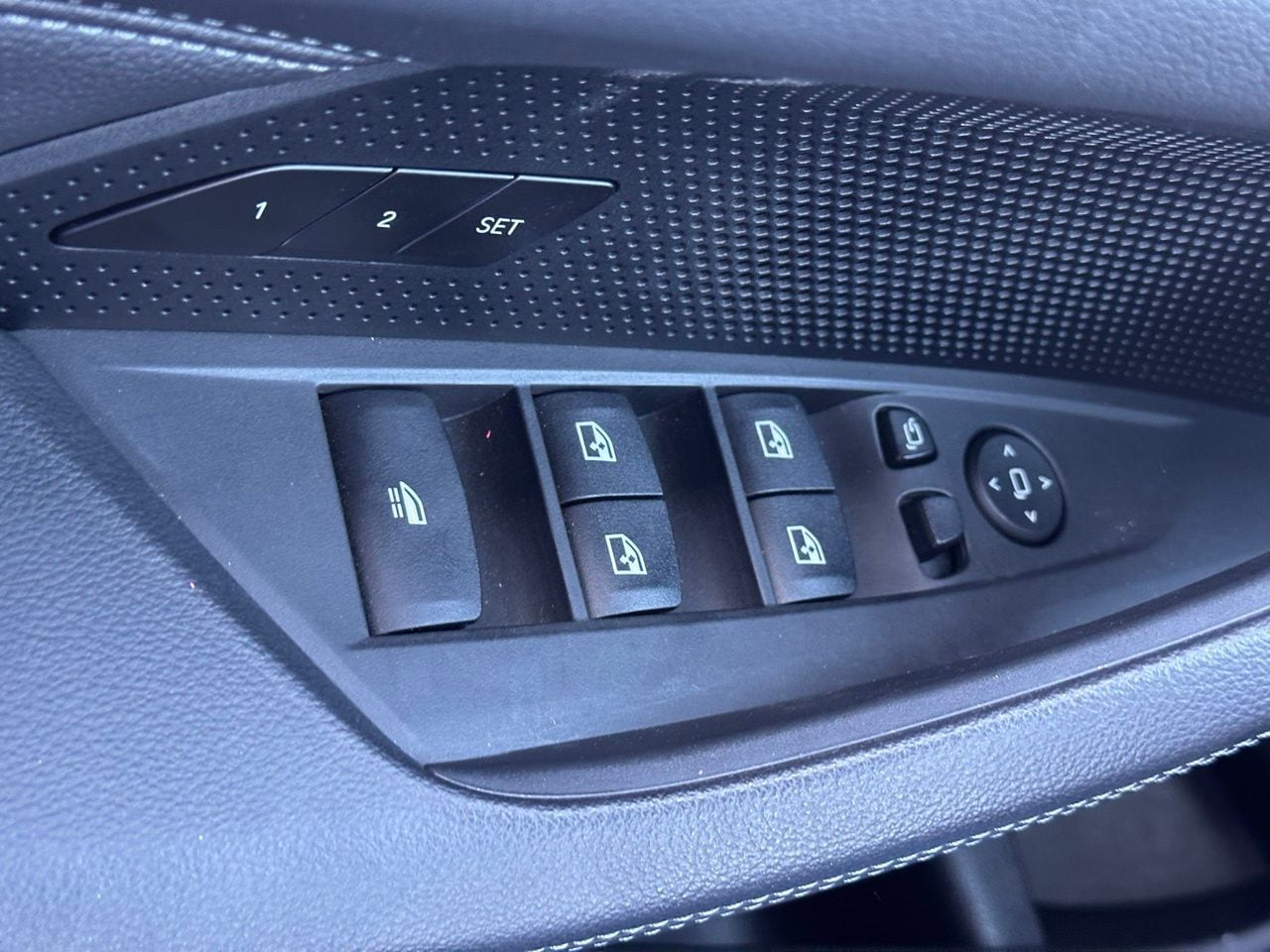 Used 2024 Mineral White Metallic BMW 430i xDrive image 24