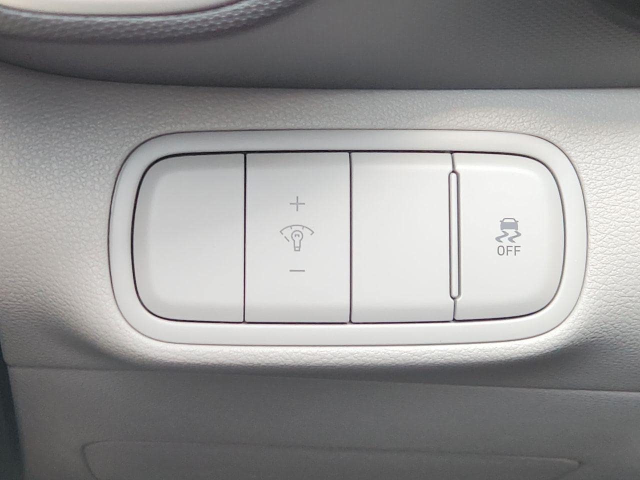New 2026 Lunar White Hyundai SEL image 20