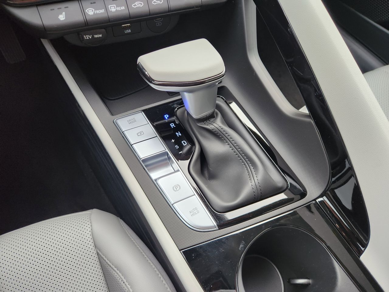 New 2026 A2B Black Hyundai Limited image 19