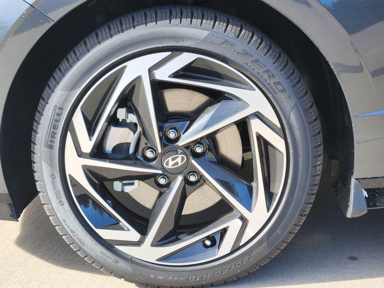 New 2026 T2G Gray Hyundai SEL Sport image 7