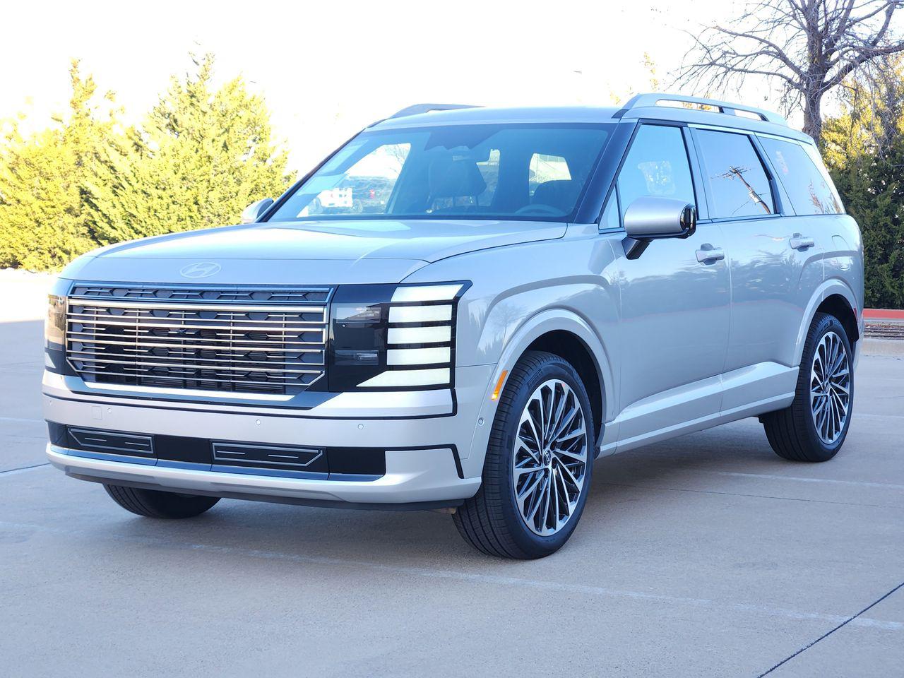 New 2026 T2X Silver Hyundai Calligraphy FWD image 2