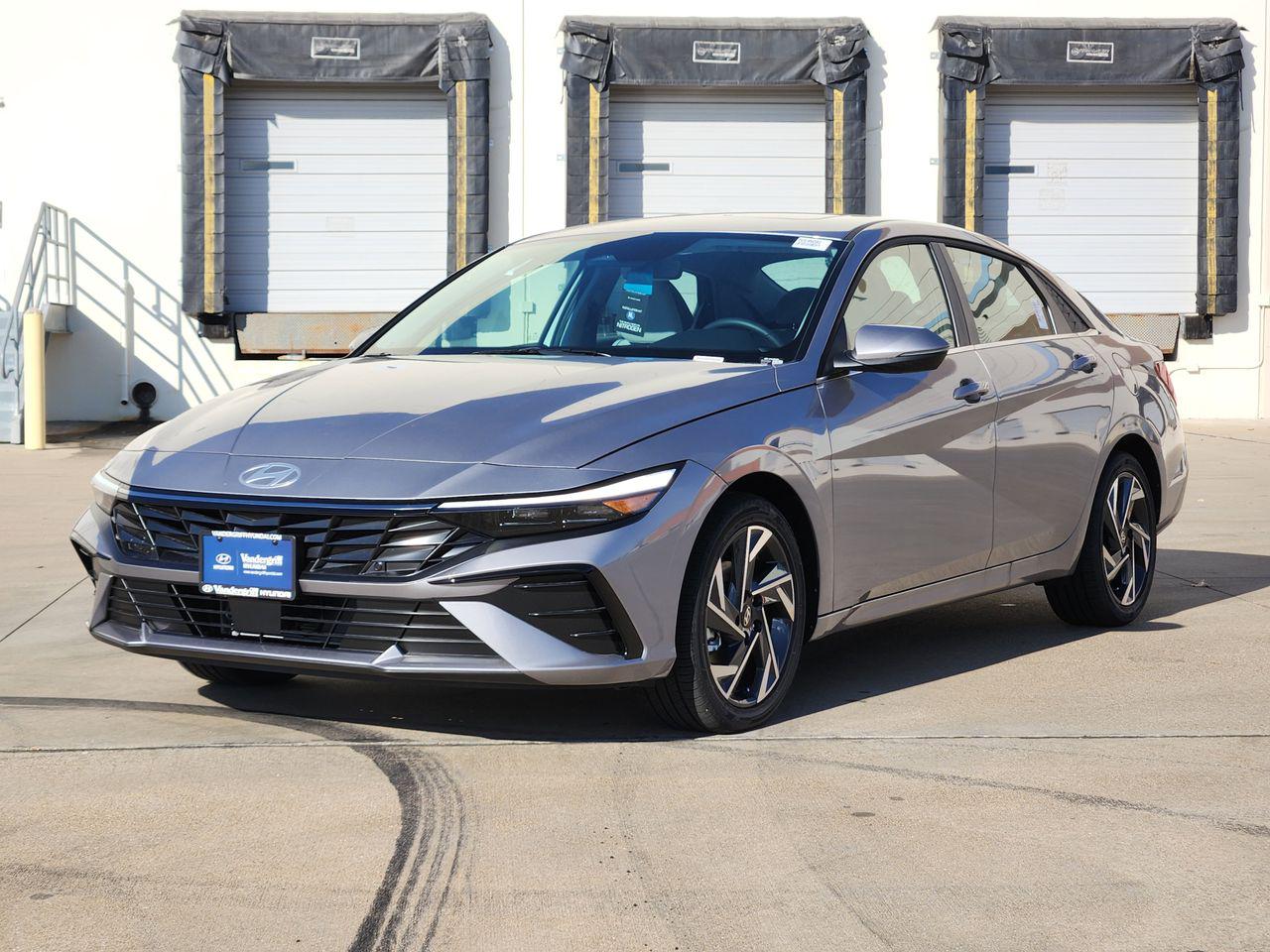 New 2026 M6T Hyundai Limited image 2