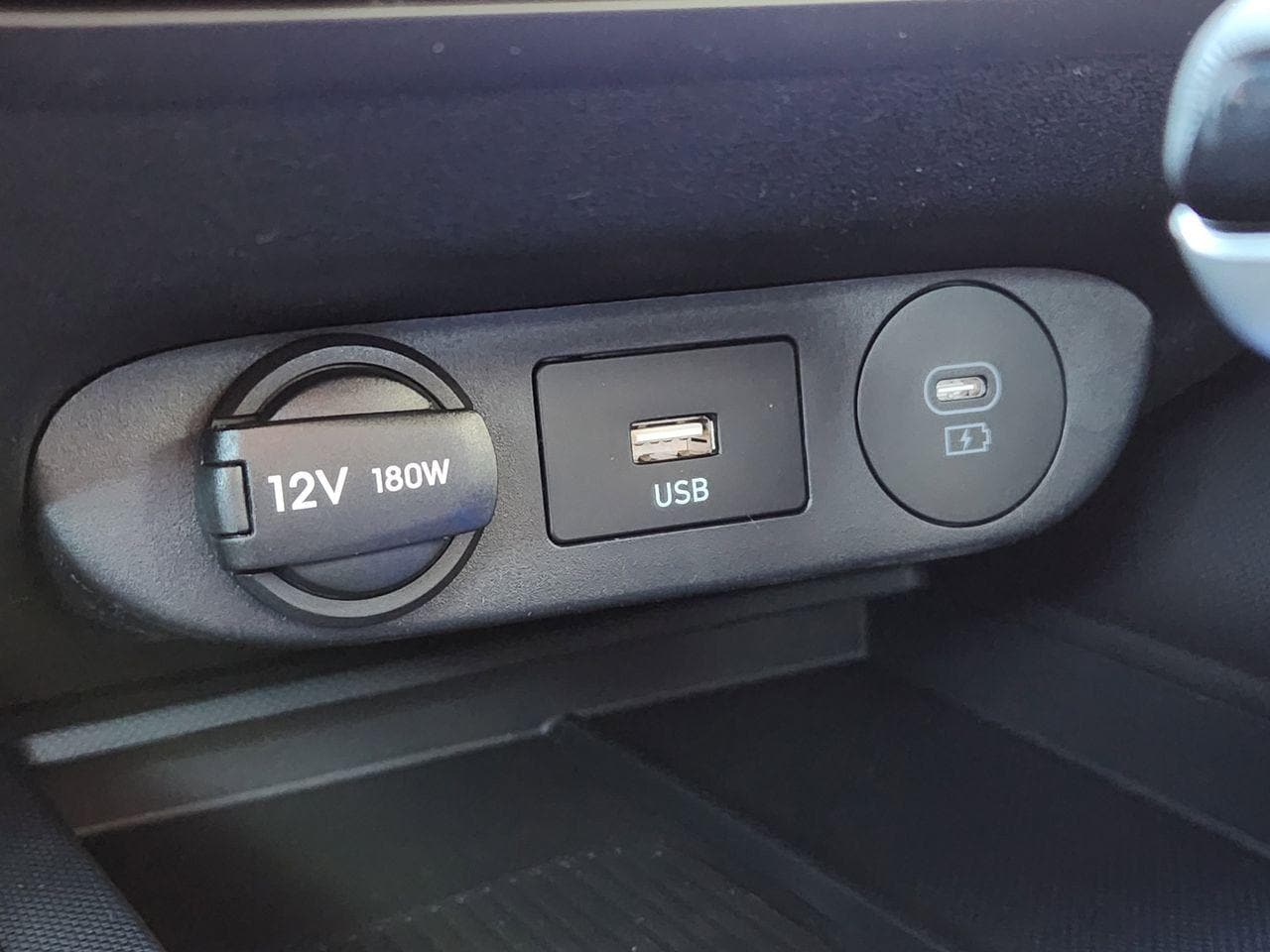 New 2026 W6H White Hyundai SEL Sport image 17