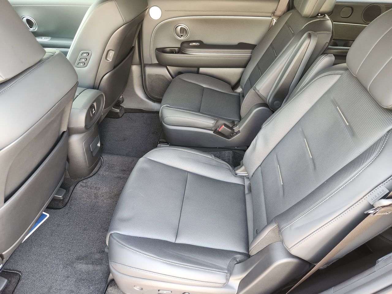 New 2026 A2B Black Hyundai Calligraphy FWD image 27