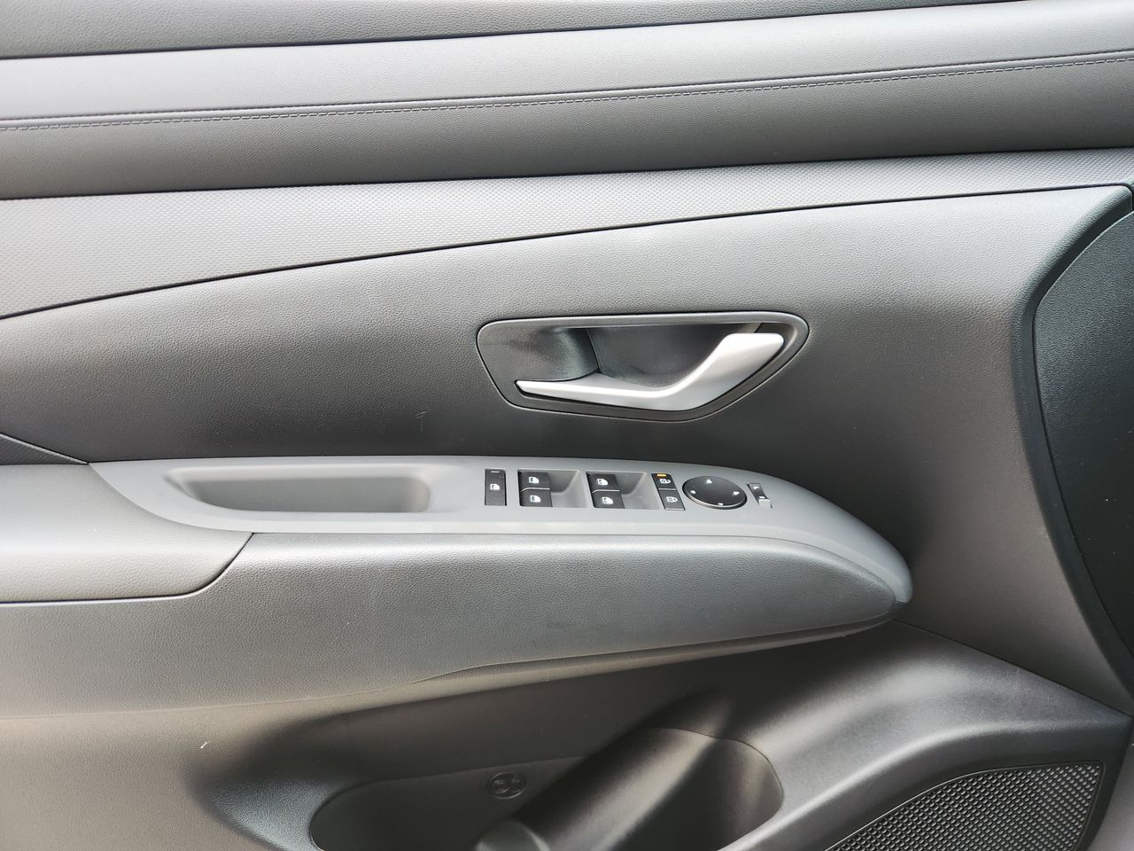 New 2026 NT2 Gray Hyundai SEL Activity FWD image 22