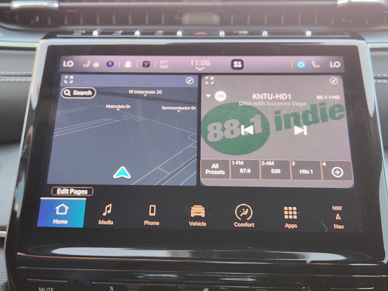 Used 2024 Midnight Sky Jeep Limited image 14