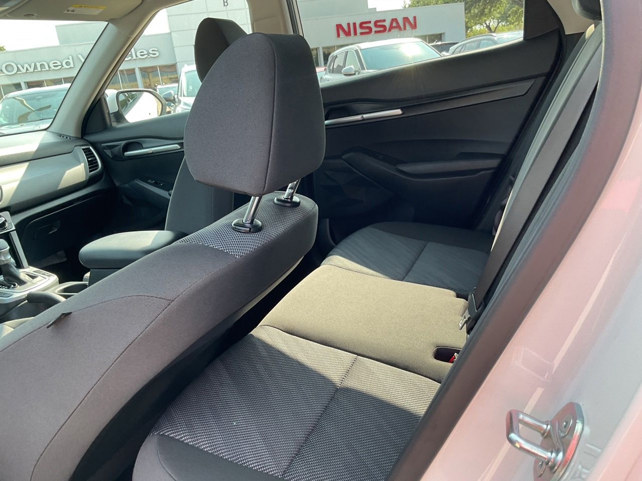 Used 2026 Clear White Black Roof Kia LX image 26