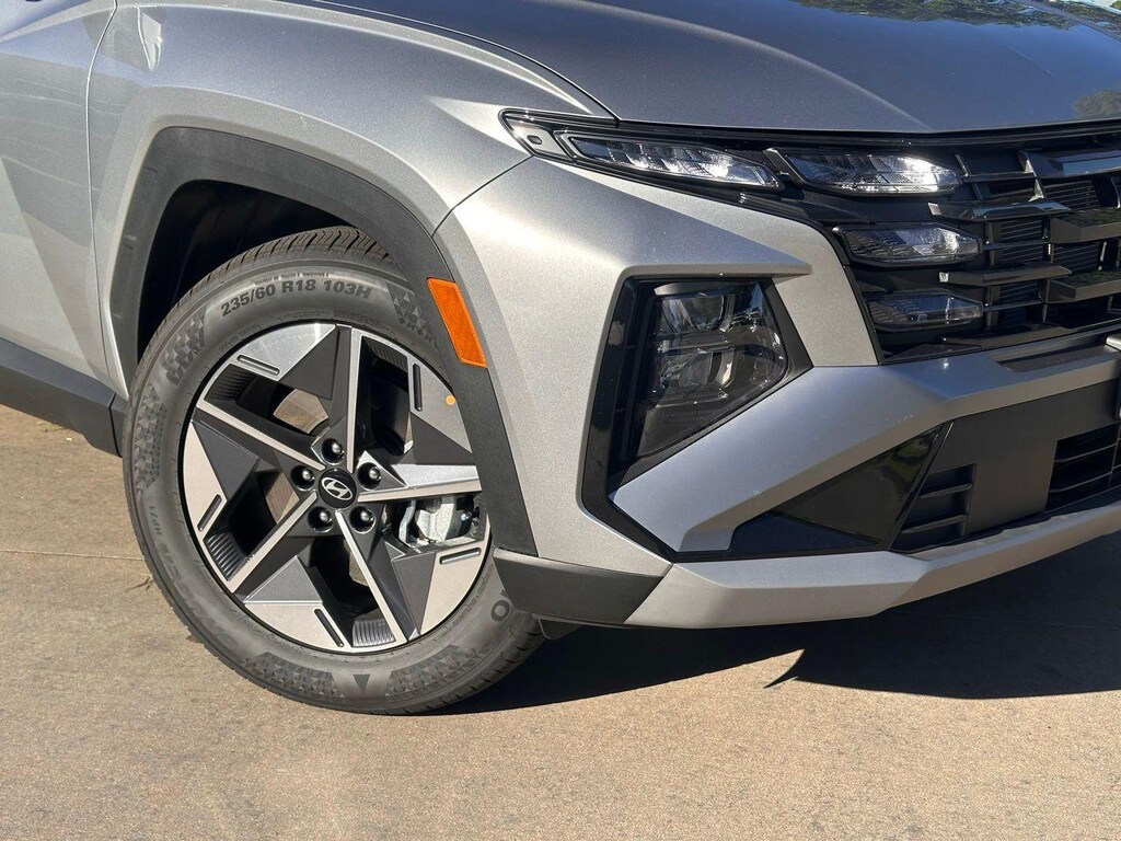 New 2026 Hyundai Tucson SEL Premium FWD SUV