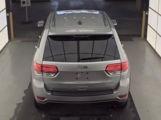 Used 2019 Billet Silver Jeep Laredo E image 6