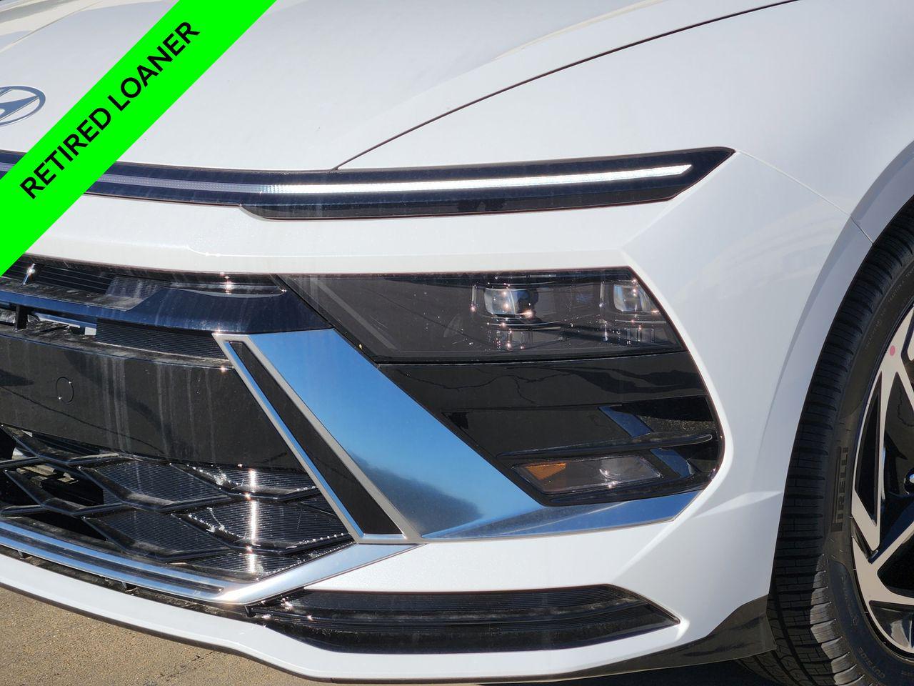 New 2026 Serenity White Hyundai SEL Sport image 6