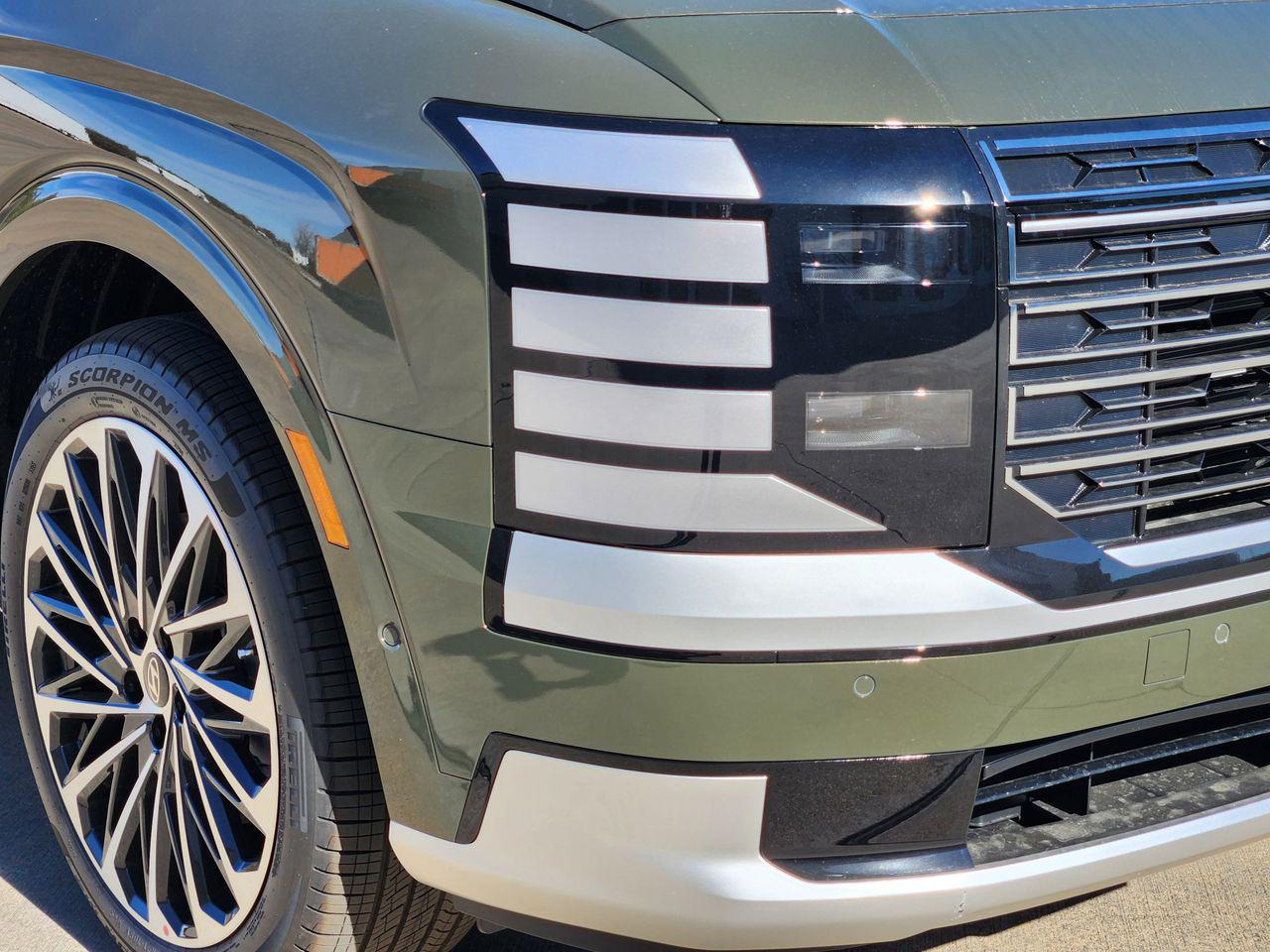 New 2026 Titan Charcoal Pearl Hyundai Calligraphy FWD image 5