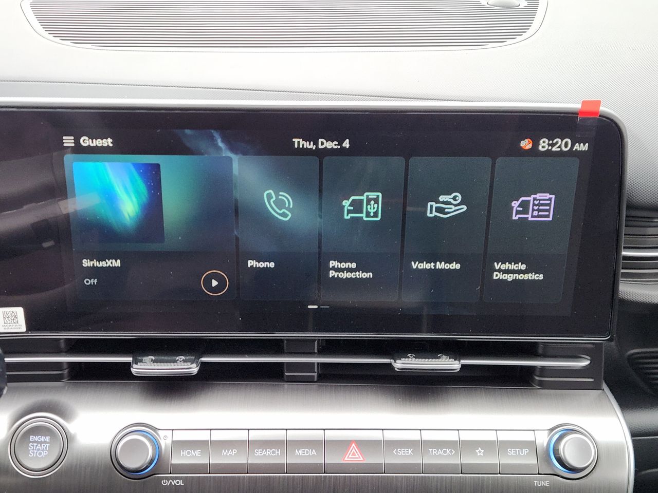 New 2026 SAW White Hyundai SE FWD image 14