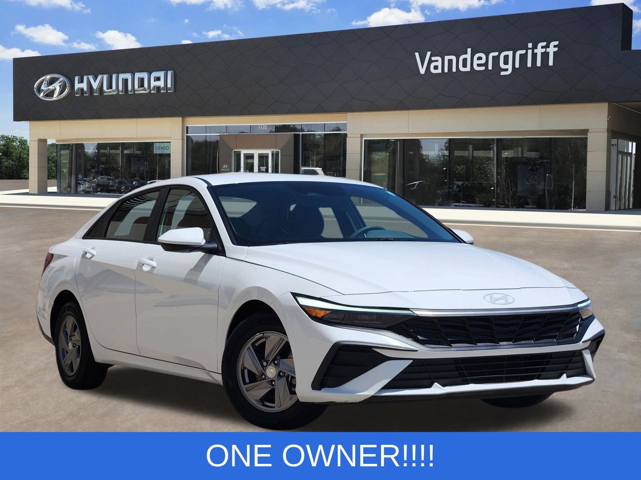 Serenity White 2024 Hyundai Elantra Sedan Front-Wheel Drive Continuously Variable Transmission