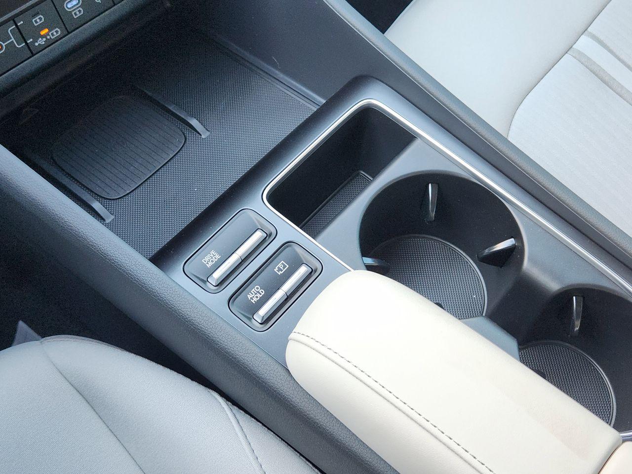 New 2026 W6H White Hyundai SEL Sport image 18