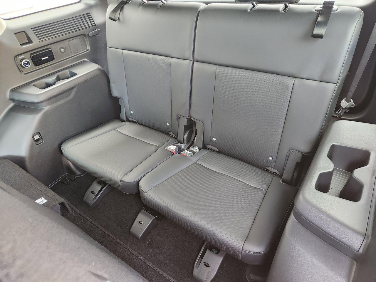 New 2026 NT2 Gray Hyundai SEL FWD image 29