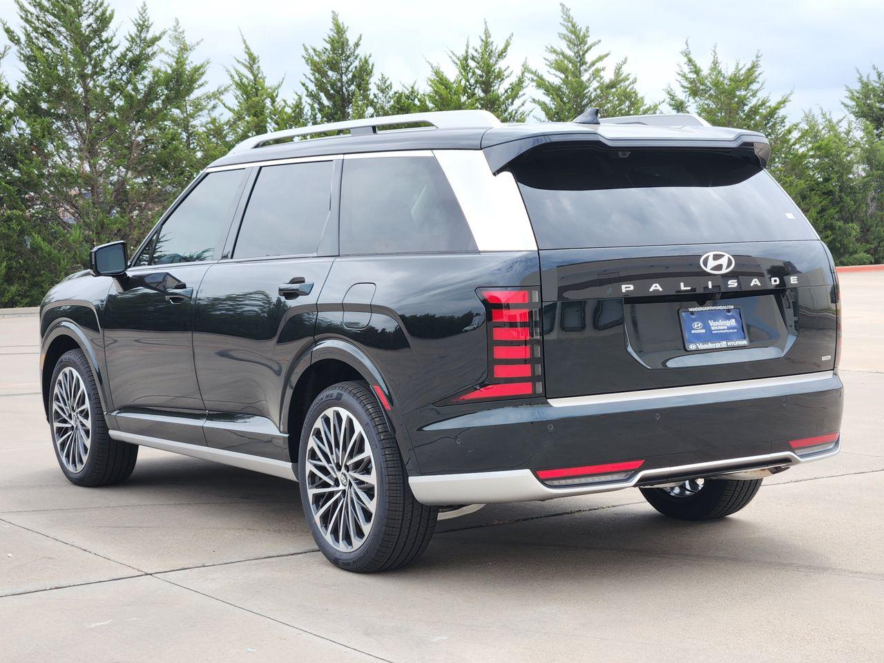 New 2027 Robust Emerald Pearl Hyundai Calligraphy AWD image 3