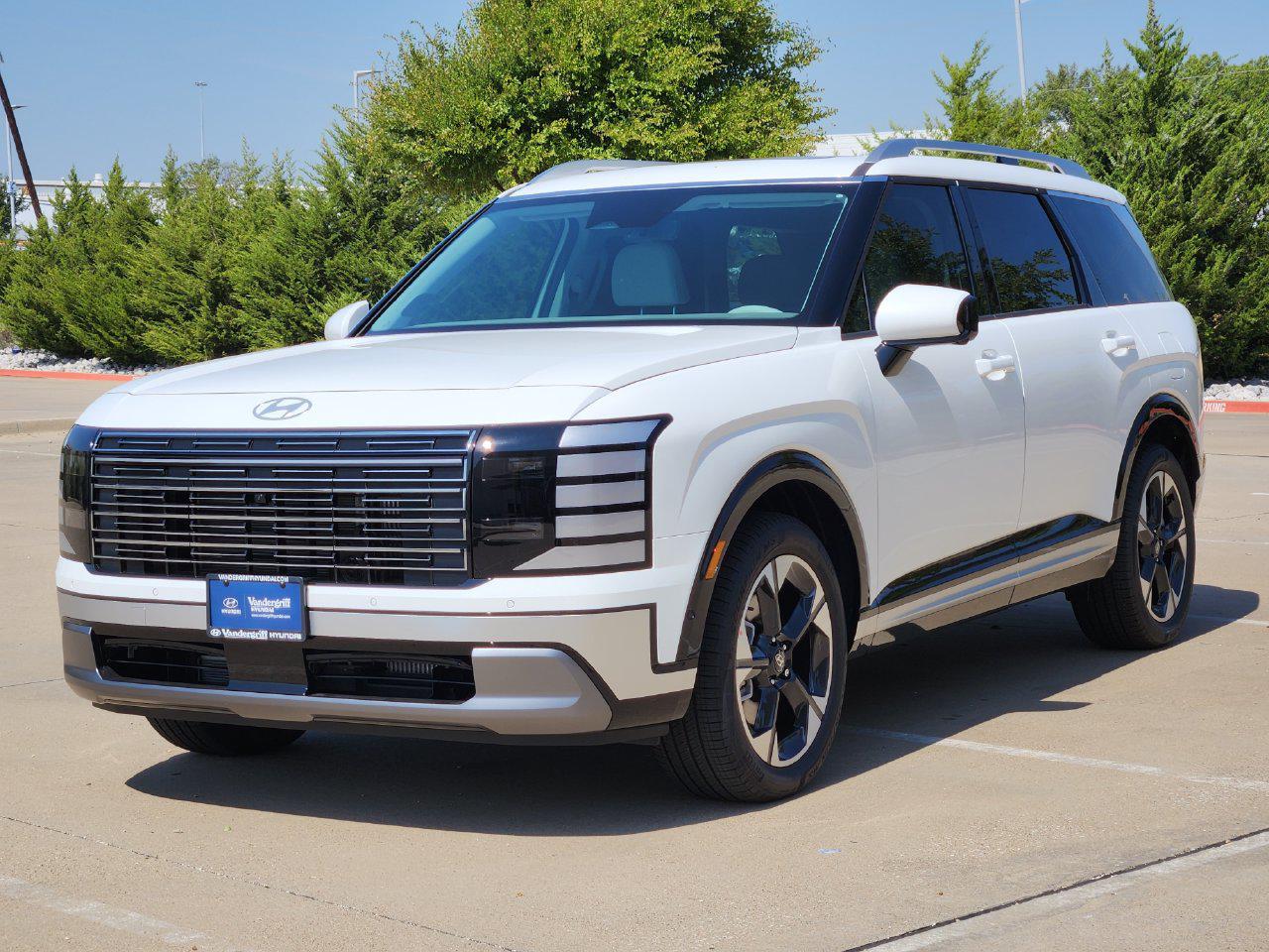 New 2027 Creamy White Pearl Hyundai Limited image 2