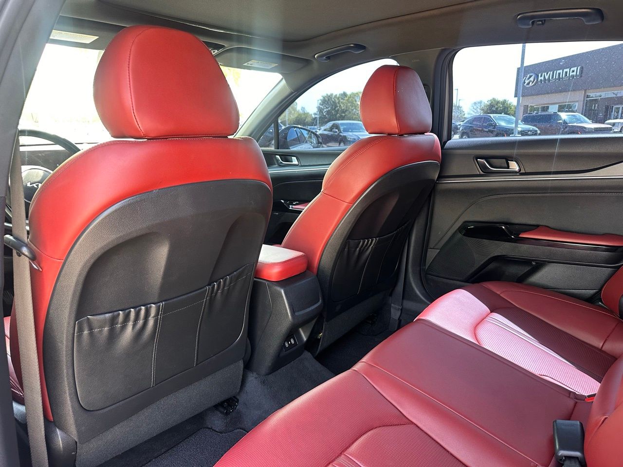 Used 2025 Wolf Gray Kia GT-Line image 14