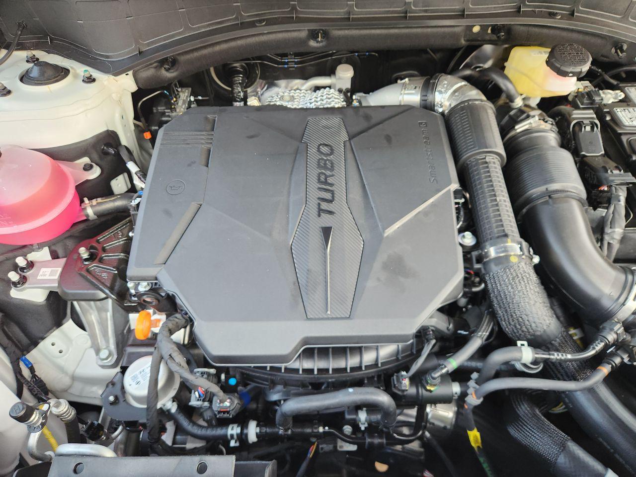 New 2027 Serenity White Hyundai SE FWD image 30