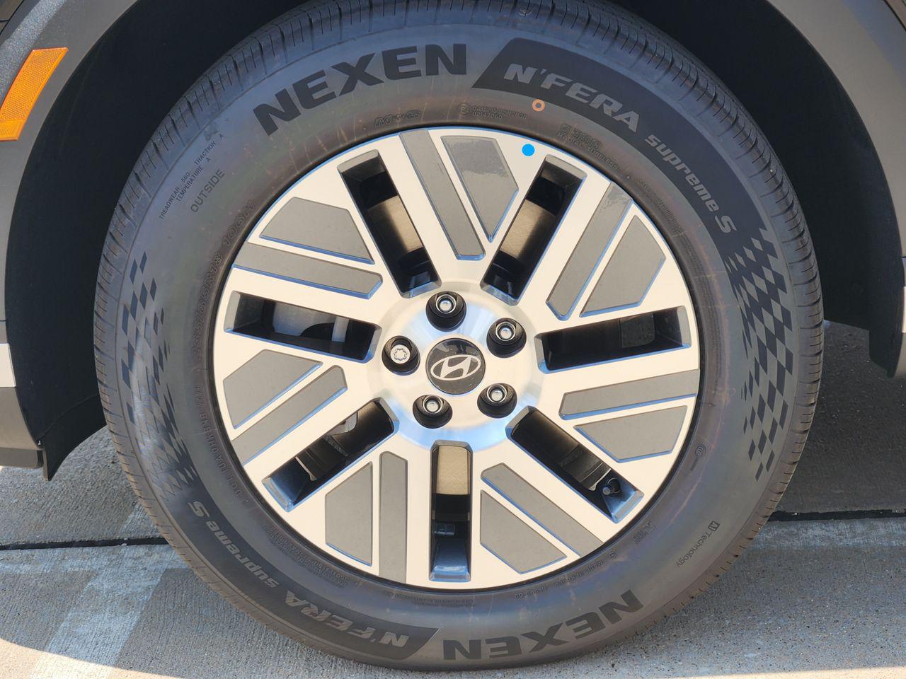 New 2027 Abyss Black Pearl Hyundai Blue SEL Premium 7P image 7