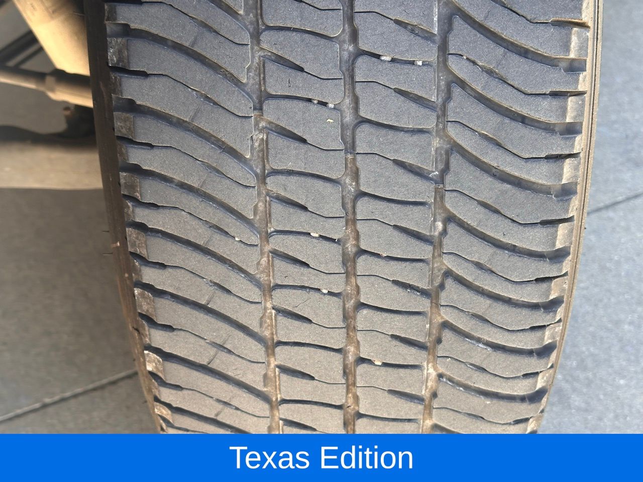 Used 2020 Silver Ice Chevrolet RST image 5