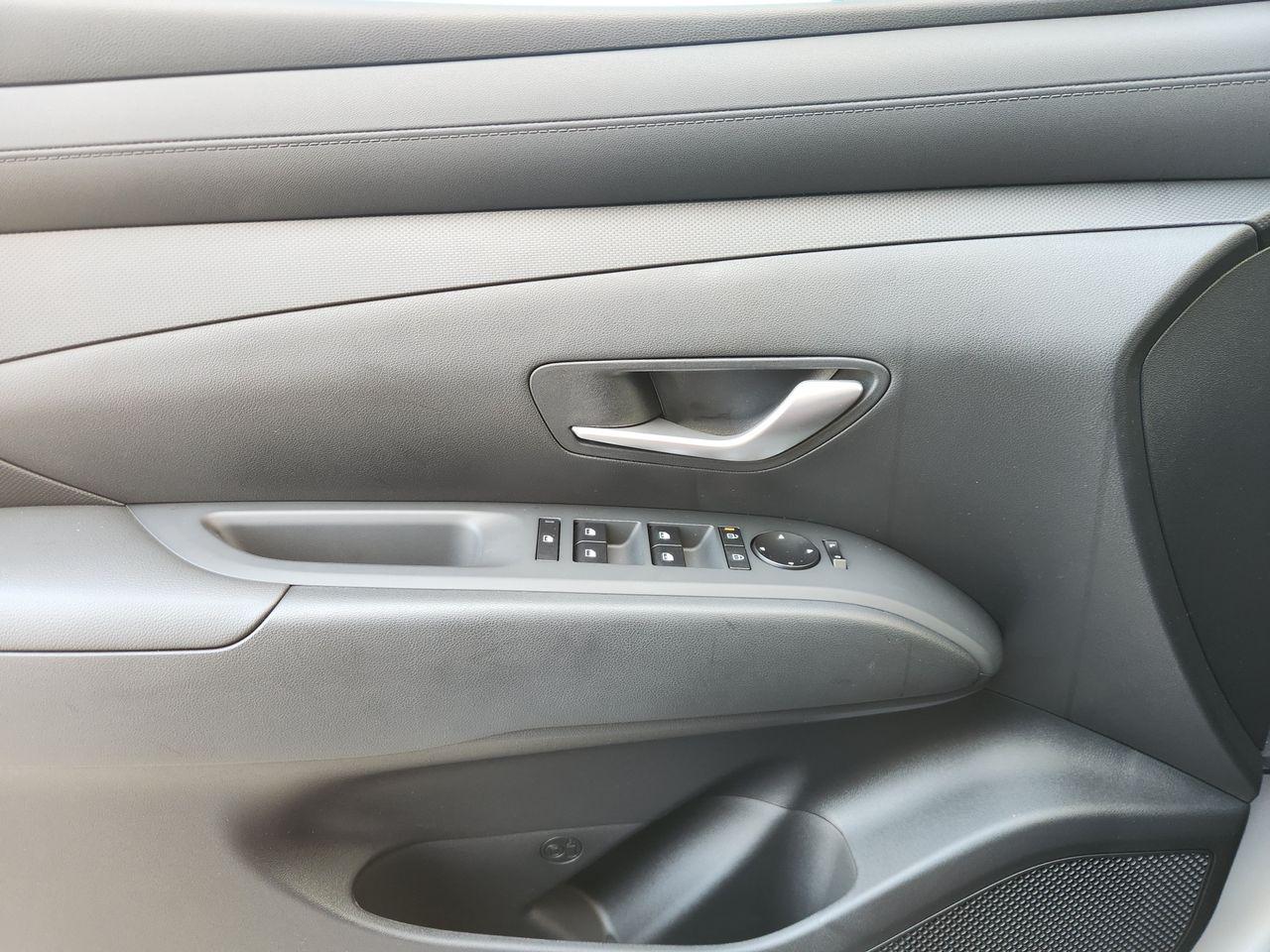 New 2026 Shimmering Silver Hyundai SEL Plus FWD image 21