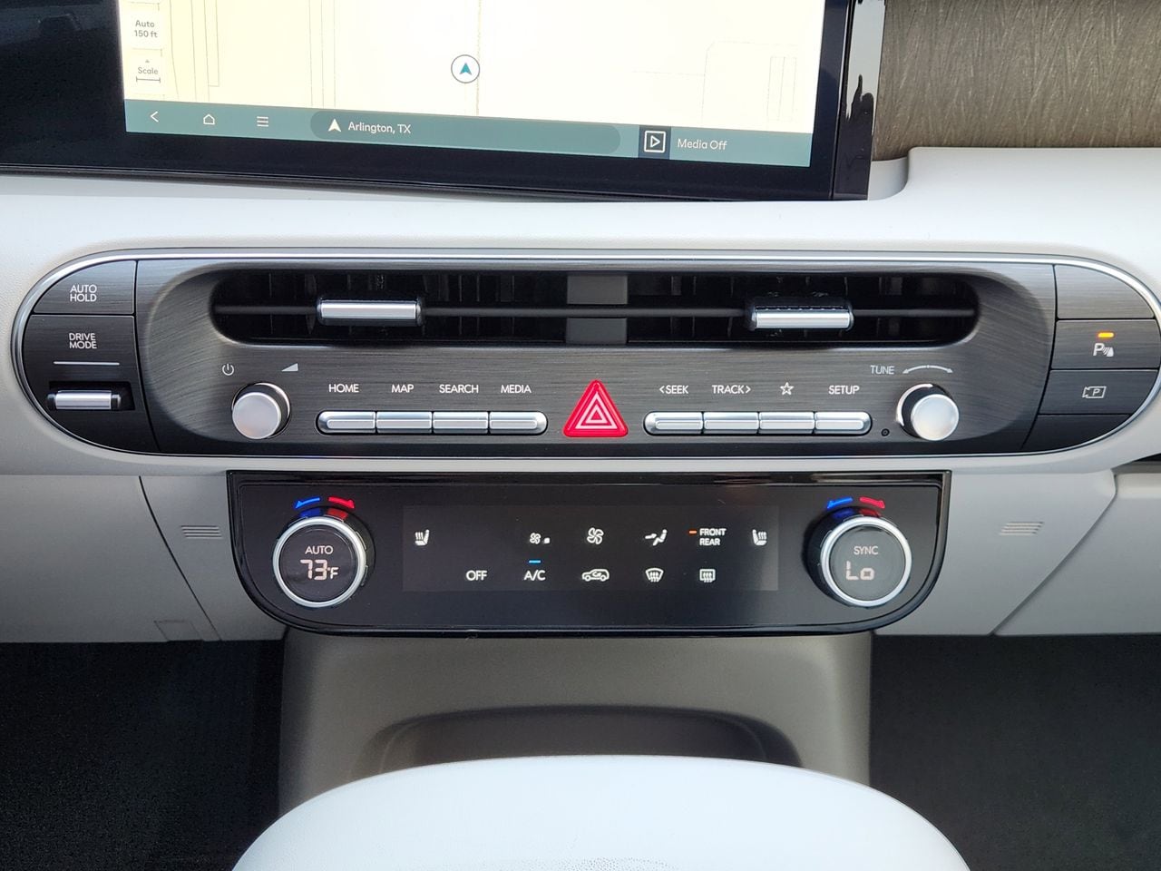 New 2026 WC9 White Hyundai SEL FWD image 15