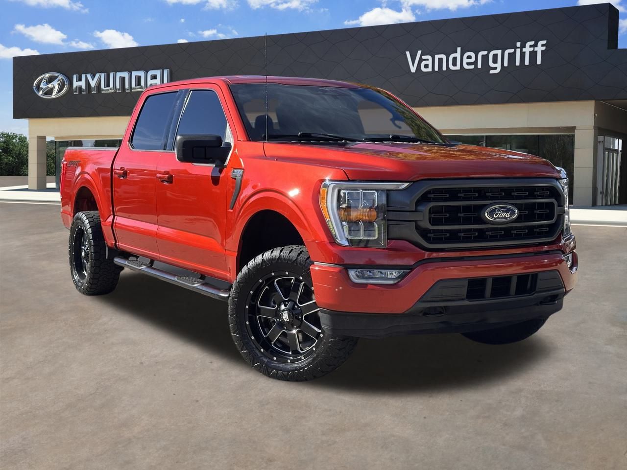 2023 Ford F-150 XLT's photo