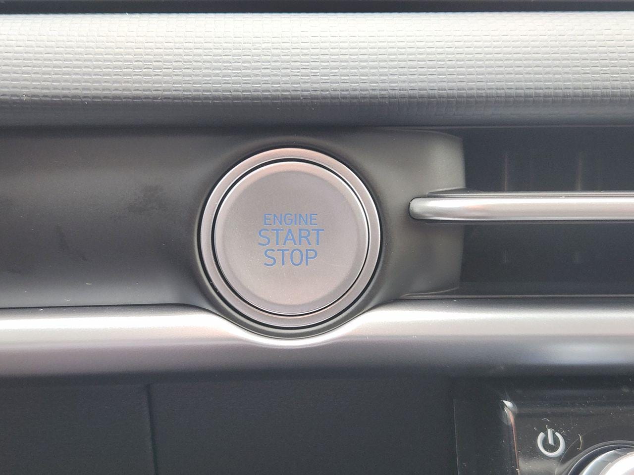 New 2026 Serenity White Pearl Hyundai SEL FWD image 14