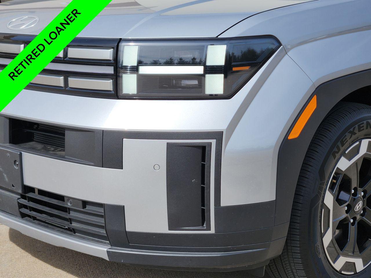 New 2025 R2T Silver Hyundai SEL FWD image 6