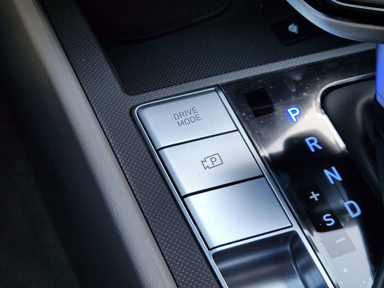 New 2026 A5G Gray Hyundai SEL Sport Premium image 19