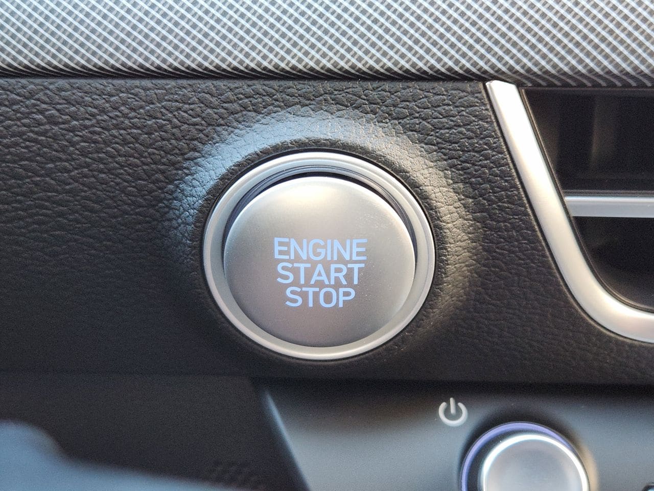 New 2026 NY9 Blue Hyundai Blue image 17