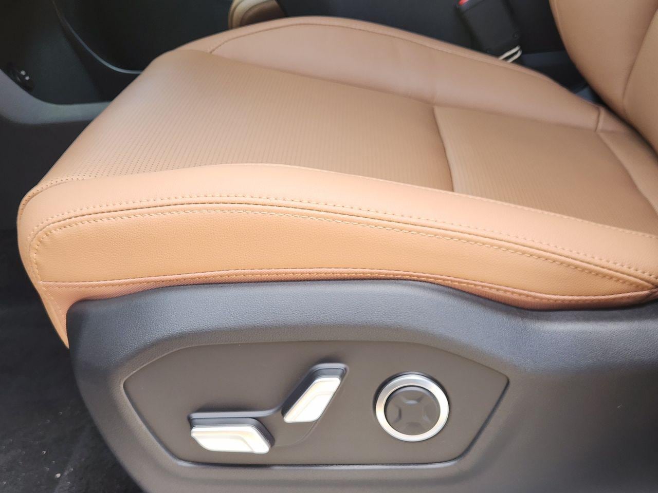 New 2026 Ecotronic Gray Hyundai Limited FWD image 24
