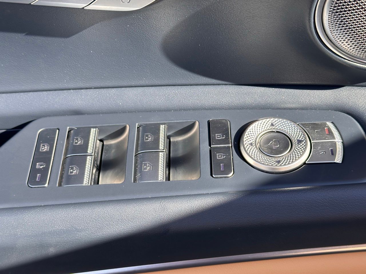 Used 2024 Vik Black Genesis 3.5T image 29