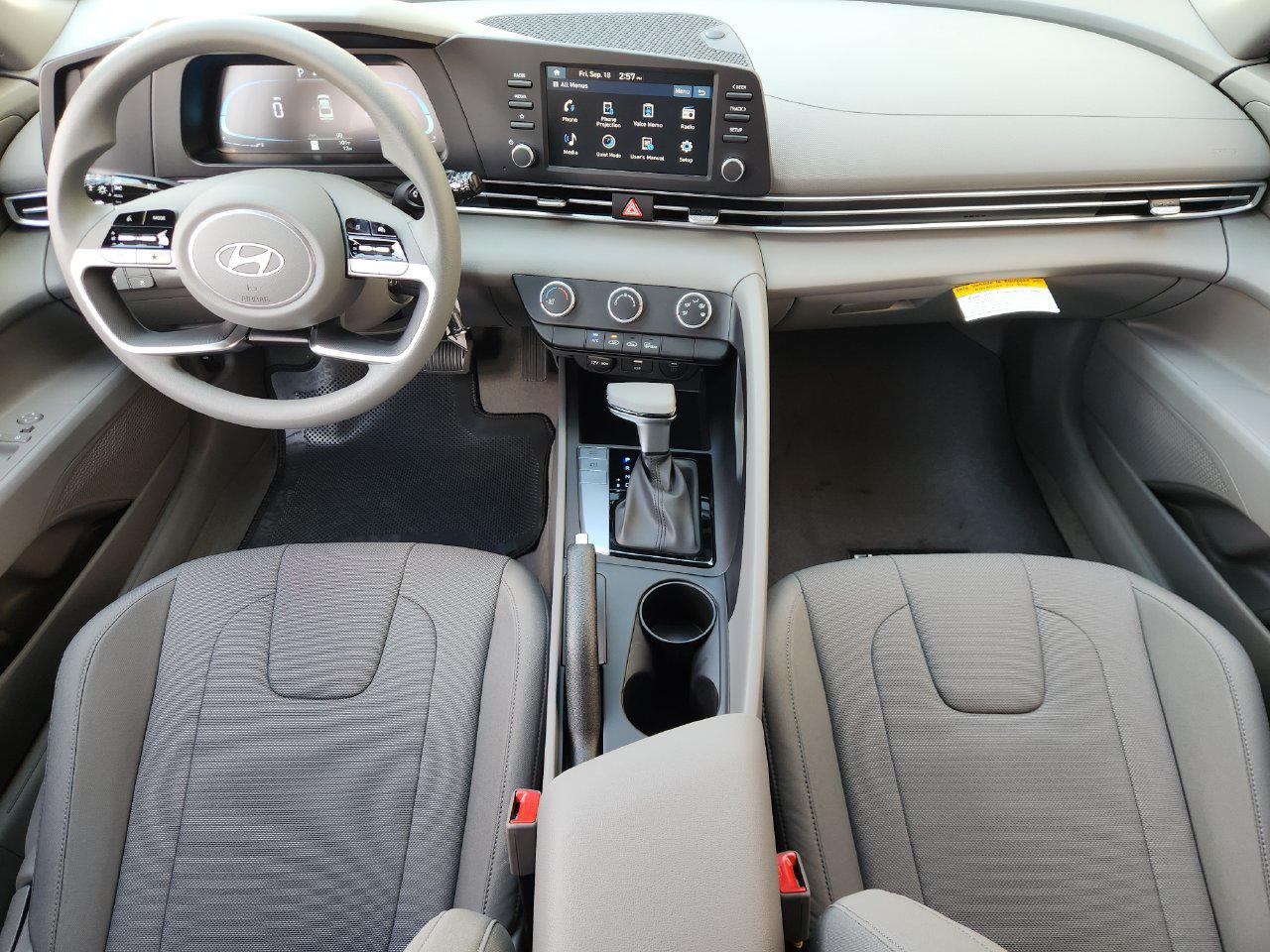 New 2026 Amazon Gray Hyundai SE image 23