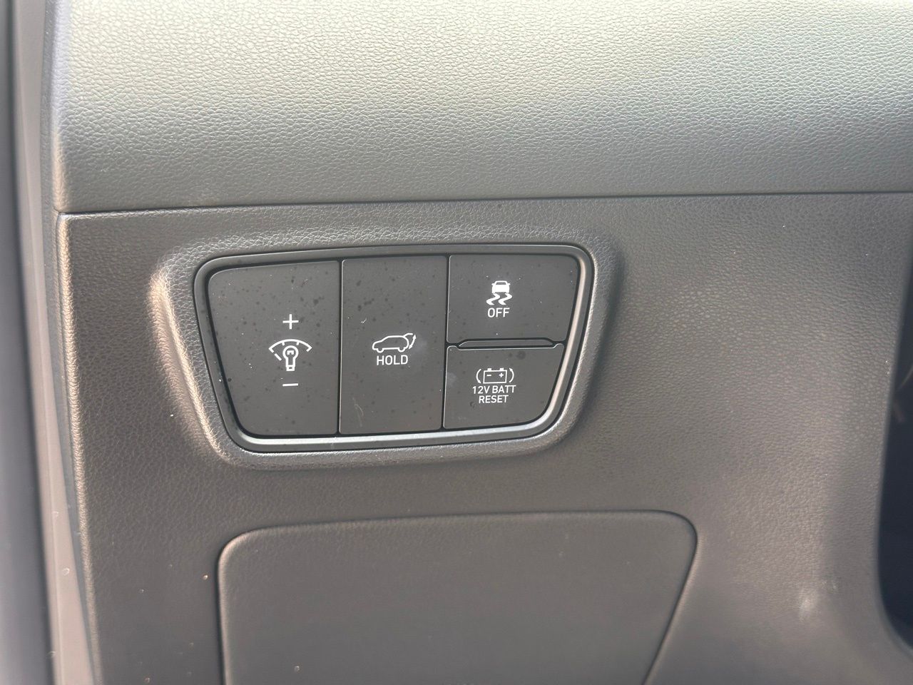 Used 2024 Black Pearl Hyundai SEL Convenience image 24