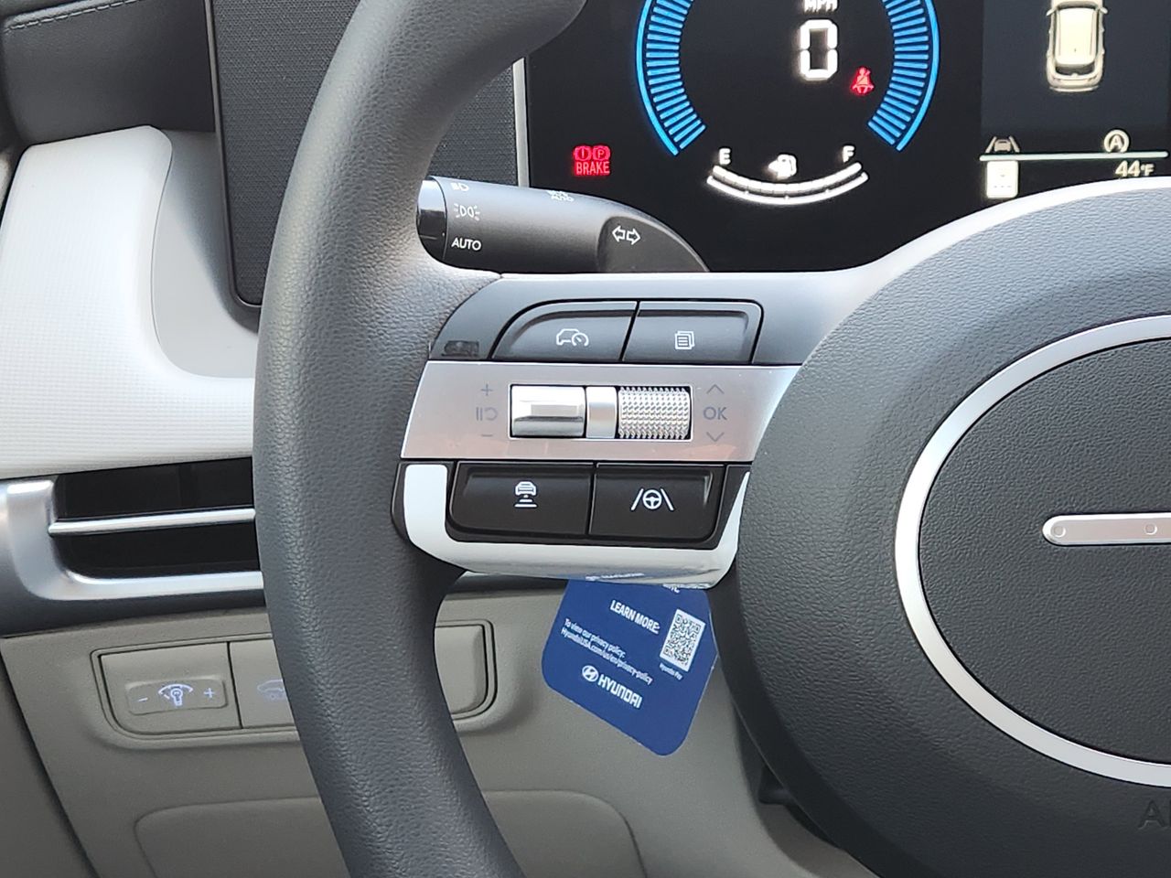 New 2026 W6H White Hyundai SEL FWD image 26