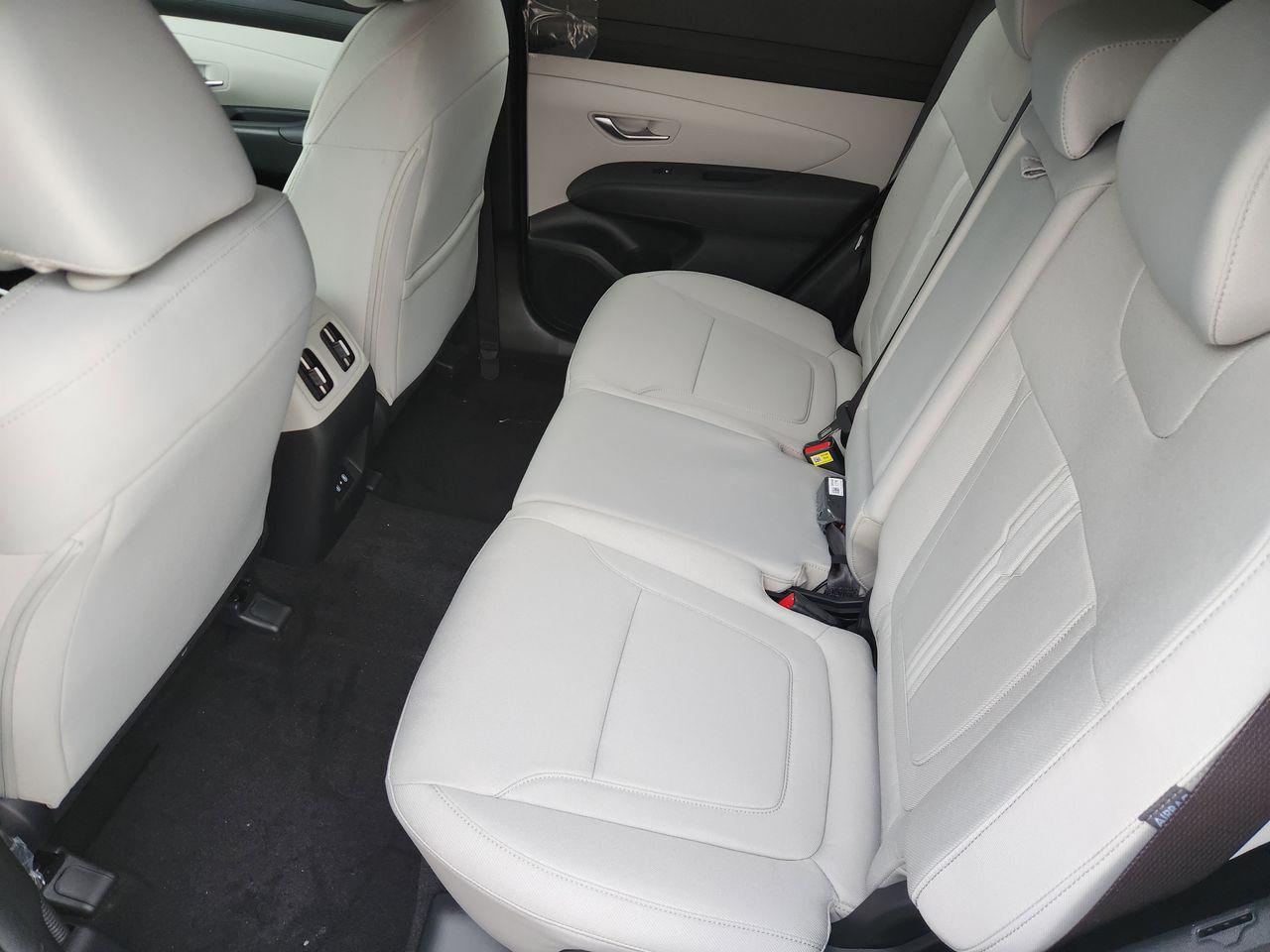 New 2026 W6H White Hyundai SEL FWD image 28