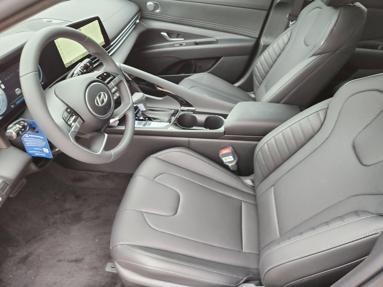 New 2026 Abyss Black Hyundai Limited image 5