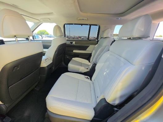 Used 2024 Shimmering Silver Hyundai Calligraphy image 16