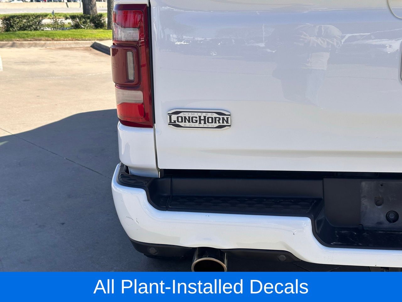 Used 2022 Bright White Ram Laramie Longhorn image 12