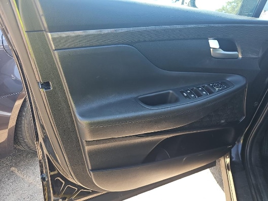 Used 2022 Twilight Black Hyundai SEL image 12