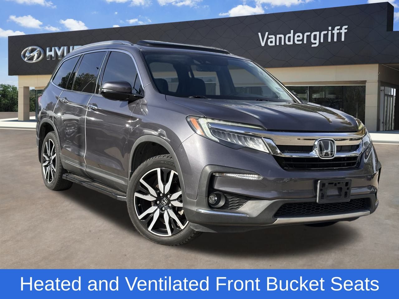 2021 Honda Pilot Elite's photo