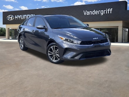 2023 Kia Forte LXS Sedan